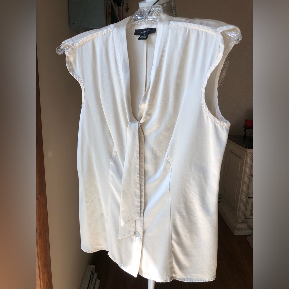 Alfani Off White Sleeveless Silk Blouse